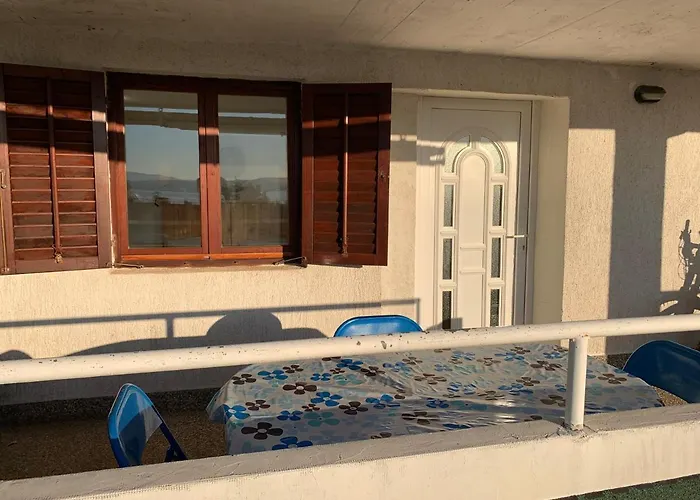 Janko By El-pi Tours *